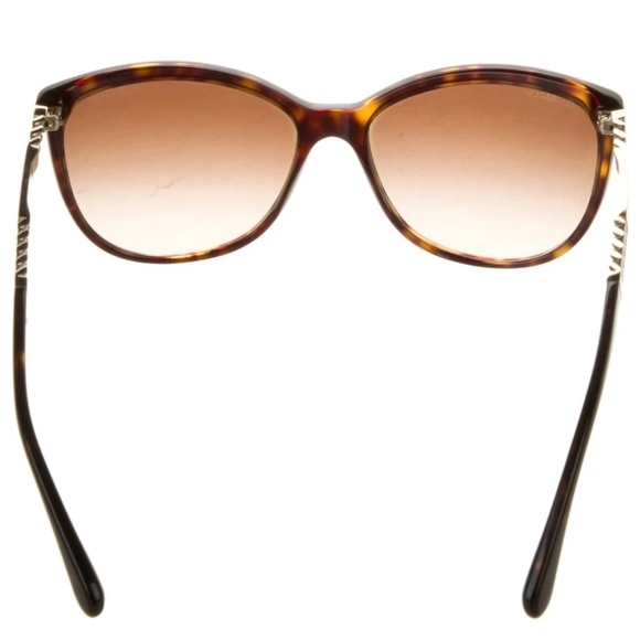 Chanel Chain link Accent sunglasses